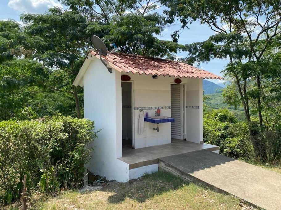 Finca Campestre Con Hermosa Vista Anapoima Exteriér fotografie