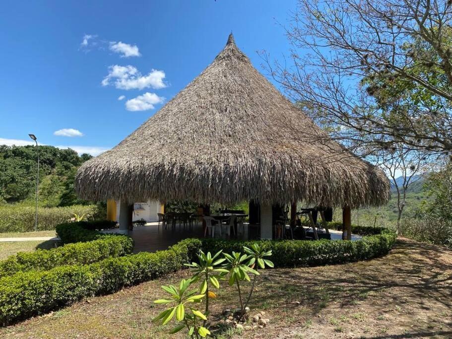 Finca Campestre Con Hermosa Vista Anapoima Exteriér fotografie